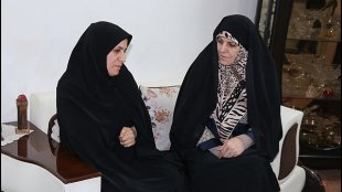 دیدار مولاوردی با خانواده قاسم شجاعی نگهبان جانباخته حادثه ساختمان پلاسکو