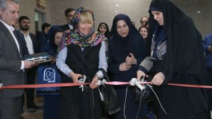 معاون رئیس جمهور در افتتاح نمایشگاه عکس زنان ایران در برج میلاد به مناسبت هفته زن