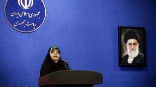 نباید تبعیض نسبت به بانوان در جامعه مشاهده شود