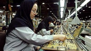 کاهش سن بازنشستگی زنان به ۲۵ سال/عضویت معاون زنان رییس جمهور در شورای عالی اداری کشور