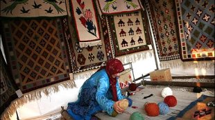 لزوم حمایت از صنایع دستی روستایی/ روستای کلپورگان ثبت جهانی شد