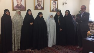واگویه ها و خاطرات مادر سه شهید؛ لحظاتی که خبر شهادت می آوردند 