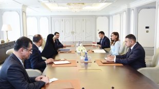 ابتکار با معاون اول رئیس جمهوری آذربایجان دیدار کرد