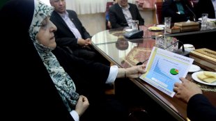 میانگین زمان گفت‌وگوی اعضای خانواده‌ها 20 دقیقه است/«نه گفتن» را به دانش آموزان نیاموخته‌ایم