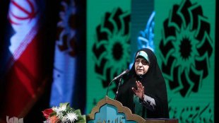 سهم مدیریت زنان در دولت 16.5 درصد رشد کرد