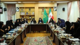 ردیف و اعتباری مستقل و اختصاصی برای زنان و خانواده و پایش شاخص های عدالت جنسیتی درنظر گرفته شده است/ مدیریت زنان در کنار مردان در همه حوزه ها تاثیر گذار برای جامعه و کشور خواهد بود