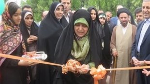 آئین افتتاح و کلنگ‌زنی 41 پروژه عمرانی در شهرستان عسلویه آغاز شد/ توسعه انسانی شاخصه مهم آموزش و پرورش است