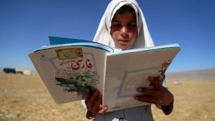 بازماندگان از تحصیل چشم‌انتظار بازگشت