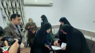 دیدار معاون رییس جمهور با خانواده شهید معماری در اهواز