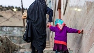  گزارش «ایران» از شرایط بحرانی ناشی از شیوع کووید 19 و آسیب‌ها به دهک‌های پایین جامعه