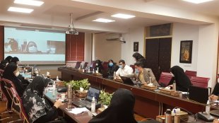 موضوع زنان سرپرست خانوار از اولویت های دولت دوازدهم است