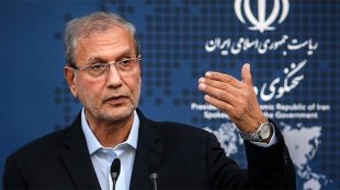 علی ربیعی سخنگوی دولت:   چگونه می‌توان با زبان فحاشی به رئیس جمهور منتخب ملت، همان ملت را دعوت به صبر و مقاومت و همدلی کرد؟