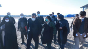 معاون رئیس جمهور از یک واحد دامداری در شهرستان بویین زهرا بازدید کرد