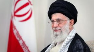 رهبر معظم انقلاب اسلامی: زنان شهید، جانباز و آزاده از برترین قله‌های افتخارات هستند