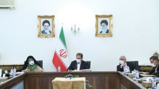 در سومین جلسه ستاد ملی زن و خانواده: تصویب بسته حمایتی کمک به تامین مسکن زنان سرپرست خانوار دهک 1 تا 6 درآمدی
