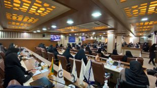سفر یک روزه خانم دکتر خزعلی به استان بوشهر - نشست با بانوان فرهیخته