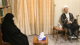 دیدار معاون رییس جمهور با آیت الله العظمی مکارم شیرازی در قم