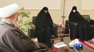 دیدار معاون رییس جمهور در امور زنان و خانواده با مدیر حوزه‌ علمیه خواهران