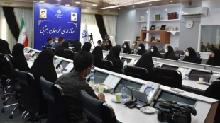 استفاده از ظرفیت  بانوان در مدیریت‌ها در راستای شعار عدالت محوری ضروری است