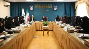 صدای شبکه‌های فعال حوزه دختران باید شنیده شود