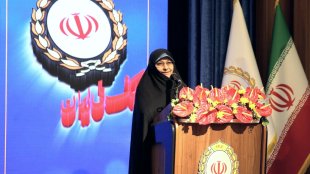 بانوان ما نشان دادند در صحنه‌ای که بخواهند مقاومت کنند کسی جلودار آن‌ها نیست