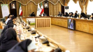 شما خبرنگاران سربازان خط مقدم مقابله با جنگ رسانه ای هستید