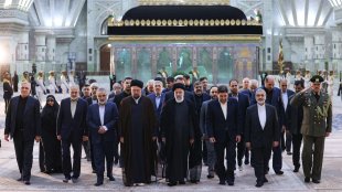 تجدید میثاق رئیس جمهور و اعضای هیات دولت با آرمان‌های امام راحل و شهدای انقلاب اسلامی
