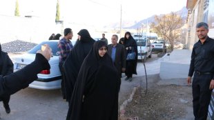 دیدار و گفت و گو با خانواده شهیده مکرمه حسینی
