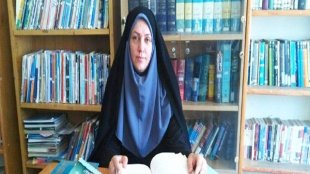 سرپرست دفتر امور زنان و خانواده استانداری لرستان