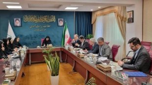 نشست بررسی روند صدور ضمانت نامه برای تسهیلات زنان سرپرست خانوار

