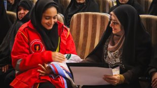 بیمه زنان خانه‌دار برای نخستین بار در دولت سیزدهم عملیاتی شد / "فروش مجازی" مسیری روشن برای توسعه بازاریابی و اکتفا نکردن به بازارهای سنتی
