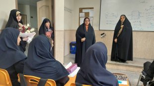 بازدید‌‌ سر زده معاون رئیس‌جمهور در امور زنان و خانواده از یکی از مدارس نمونه دولتی
