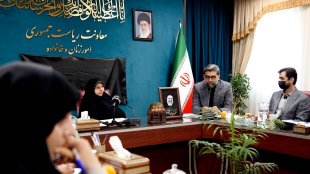 احصای چالش های تولیدکنندگان بانو در نشست دکتر خزعلی با زنان تولید کننده منتخب
