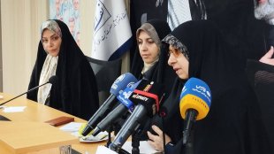 باید نگاه تشریفاتی و ویترینی به زن ها برداشته شود