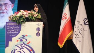 بهروز آذر در همایش بانوی ریحانه:
ضرورت تربیت نسل مداراتر و تاب‌آورتر با آموزش صبر و همدلی