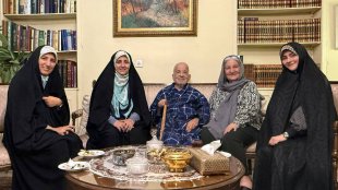 تقدیر از نوش‌آفرین انصاری، پیشکسوت فرهنگ و ادبیات کودک
