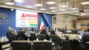 نشست بهروز آذر با مدیران بهزیستی: تأکید بر توسعه خدمات اجتماعی و توجه ویژه به مناطق محروم
