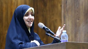 نشست معاون رییس‌جمهور با زنان فعال در امور فرهنگی، اجتماعی و سیاسی استان بوشهر