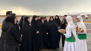 Zahra Behrouz Azar, the Vice President for Women and Family Affairs, accompanied the President and several cabinet members to Bushehr Province on her fifth provincial trip.

