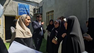 بازدید از مرکز «سرای امید» در جریان سفر معاون رئیس‌جمهور به جزیره قشم و تأکید بر حمایت از توانمندسازی زنان و دختران