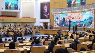 ویدیو کامل اظهارات رئیس‌جمهور پزشکیان در آیین گرامیداشت روز زن و مقام مادر