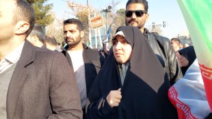 حضور معاون رئیس جمهور در اجتماع مردم تهران